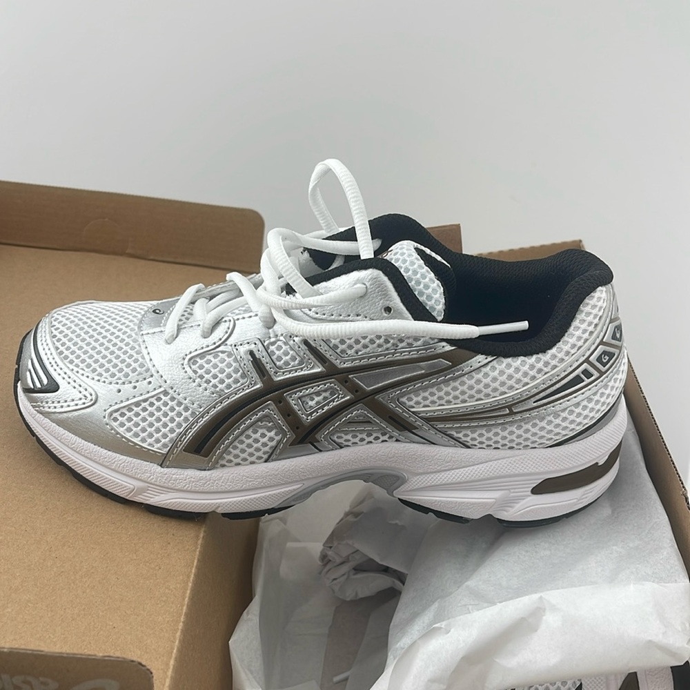 NWT asics gel 1130 GS